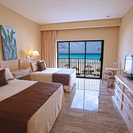 The Royal Islander - An All Suites Resort Cancún Buitenkant foto