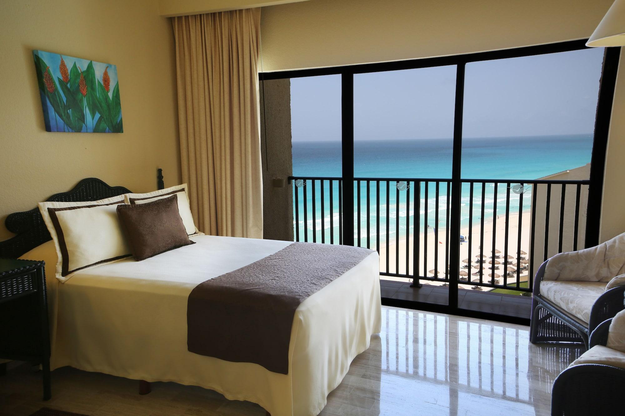 The Royal Islander - An All Suites Resort Cancún Buitenkant foto