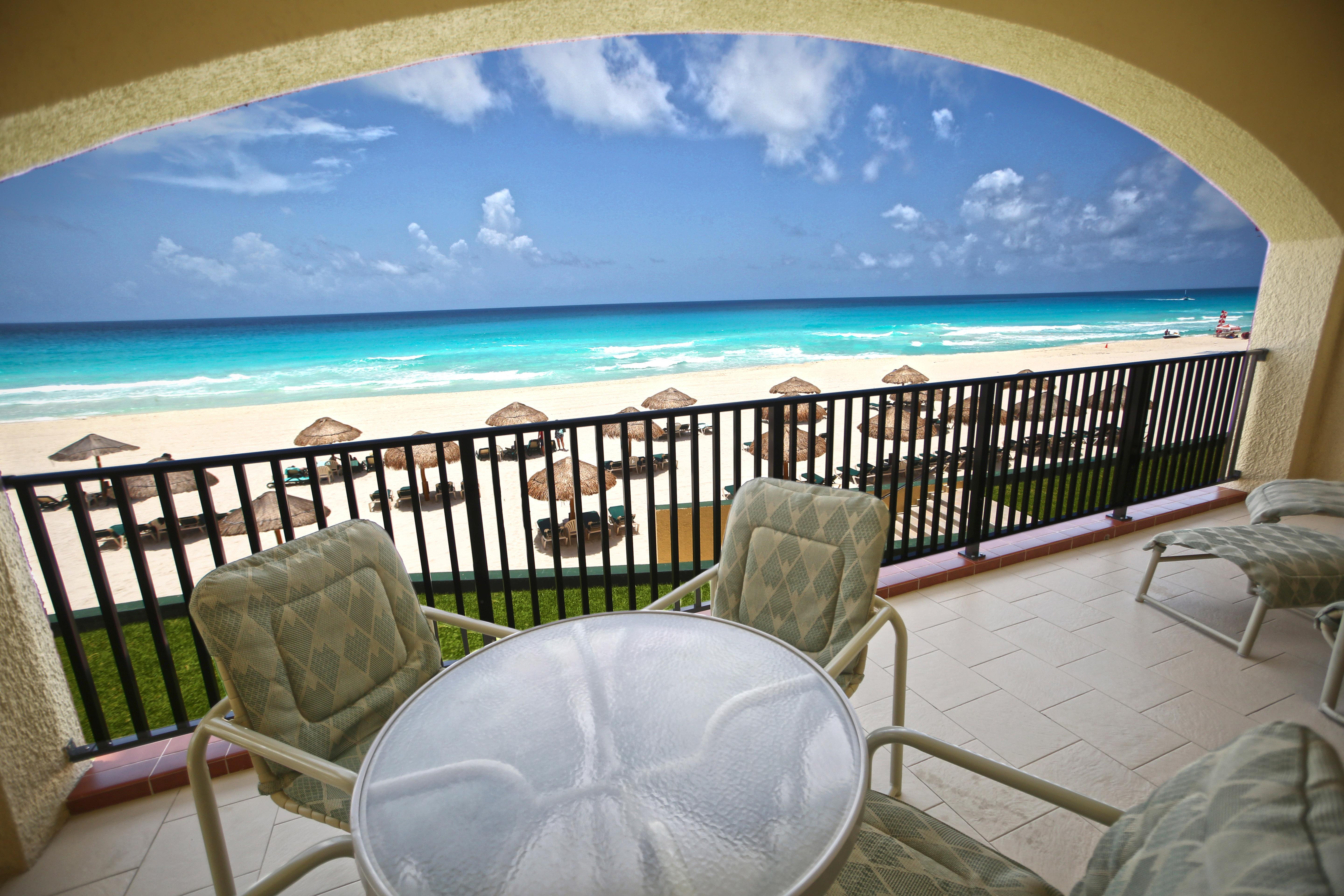 The Royal Islander - An All Suites Resort Cancún Buitenkant foto