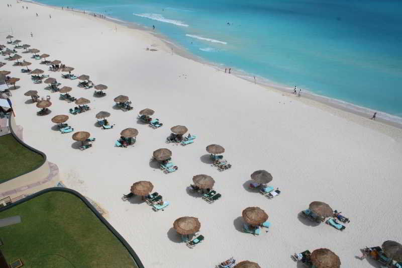 The Royal Islander - An All Suites Resort Cancún Buitenkant foto